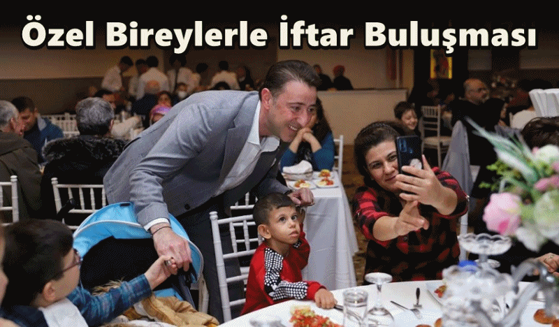 Bandırma’da yaşan özel birey ve aileleri Bandırma Belediye Başkanı Av. Tolga Tosun’un ev sahipliğinde düzenlenen iftar programında buluştu.