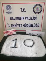 1.039.24 GRAM METAMFETAMİN LE YAKALANDI