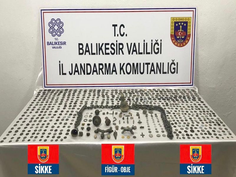 BANDIRMA DA TARİHİ ESER KAÇAKÇILIĞI YAPAN BİR KİŞİ YAKALANDI