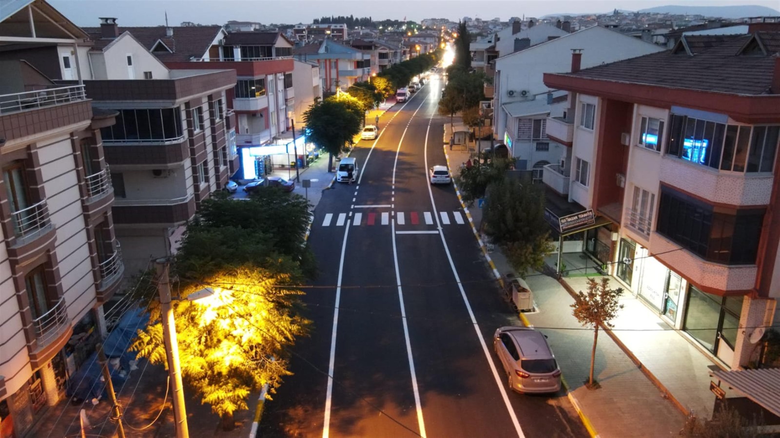 Çengel Caddesi’ne sıcak asfalt