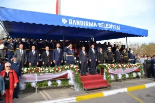 CUMHURİYETİN 100.YILI BANDIRMA DA COŞKUYLA KUTLANIYOR