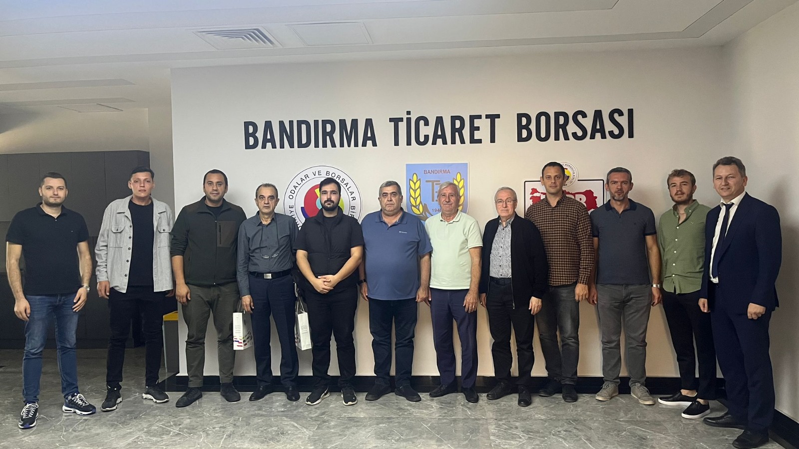 BANDIRMA TİCARET BORSASI BEYAZ ET KIRMIZI ET İHRACAT LOJİSTİK TOPLANTISINI GERÇEKLEŞTİRDİ