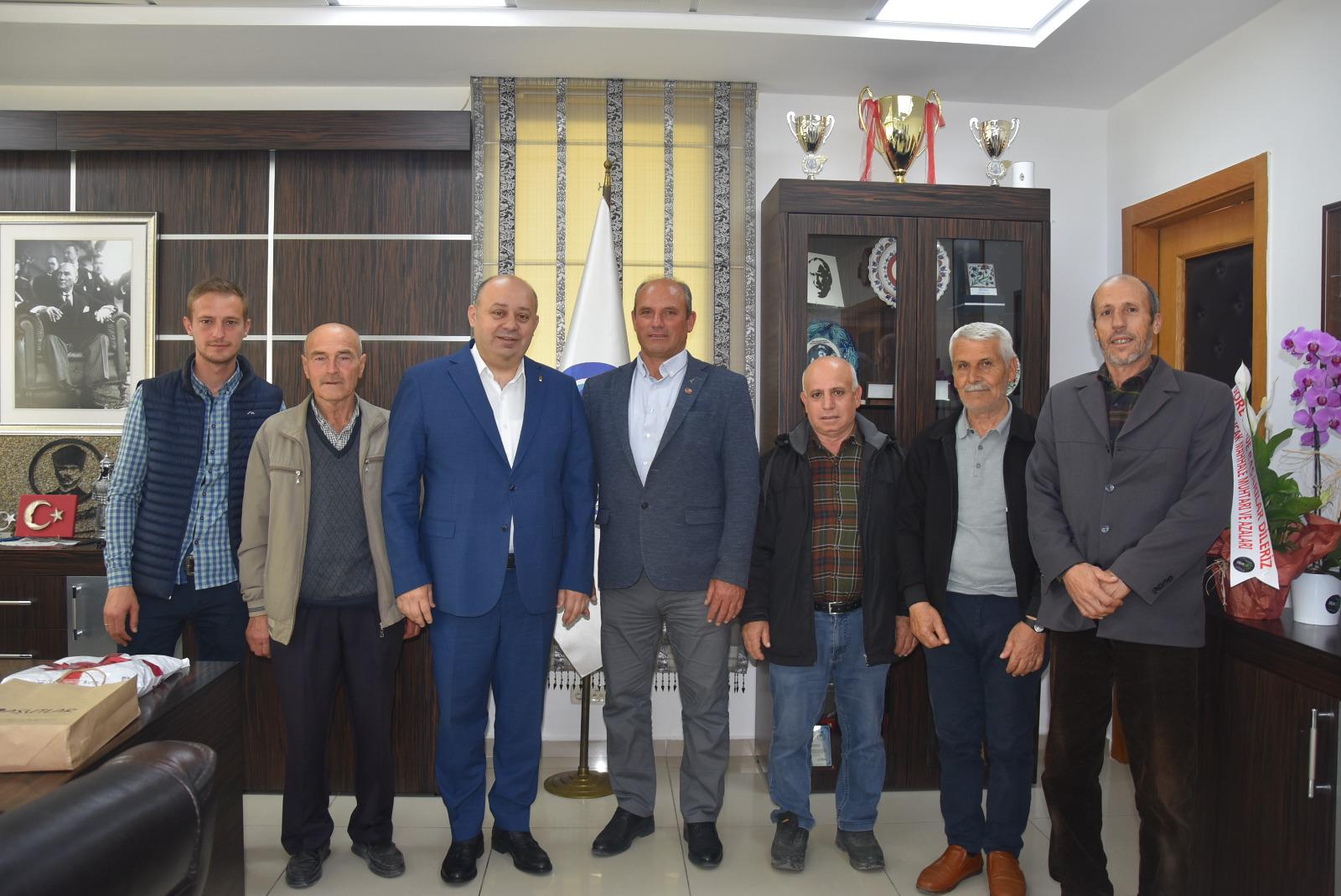 Gönen Halkından Belediye Başkanı İbrahim Palaz’a Hayırlı Olsun Ziyaretleri